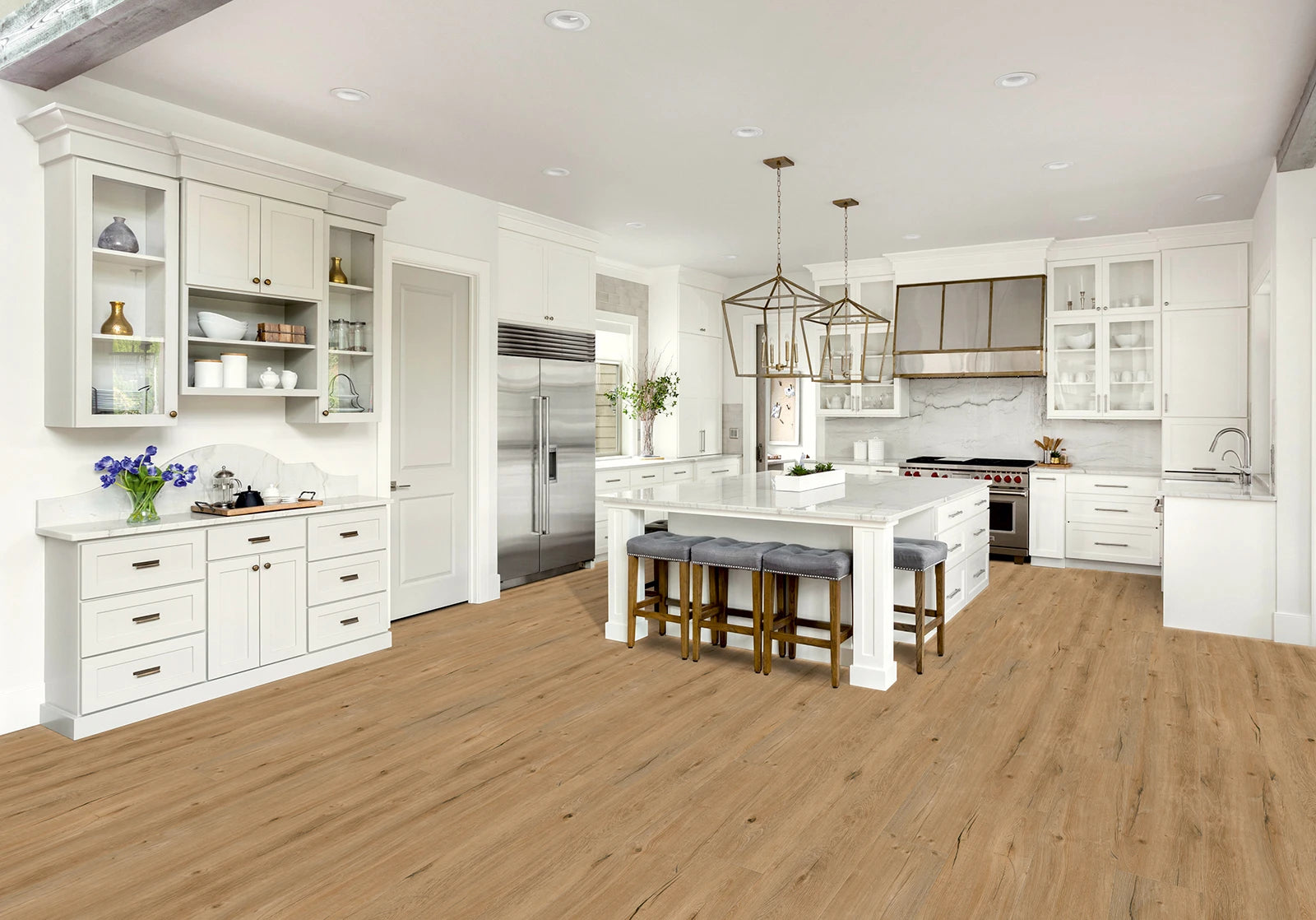 Vinylboden IPC Terra Design Brüssel Klebevinyl mit Holzoptik, hellbraune Oberfläche, verlegt auf Boden, detailreiche Textur sichtbar