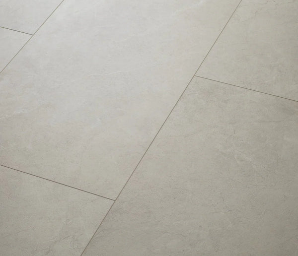 COREtec Ceratouch B-Series Dome 0671B Vinylboden mit braunem, holzähnlichem Design und strukturierter Oberfläche.