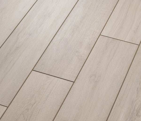 COREtec Vinylboden The Essentials 1200+ Enchanted Oak 51 mit langlebiger Holzoptik und realistischen Maserungen, hochwertiges Design.