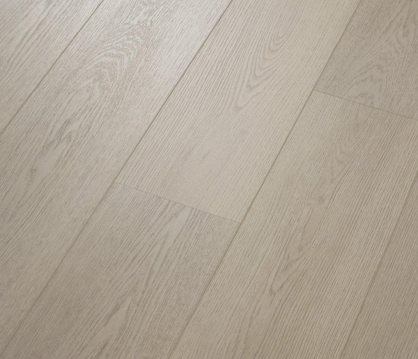 COREtec Naturals Vinylboden Juniper in natürlichem Holzdesign, braun und beige, mit Holzmaserung, als Bodenbelag für Innenräume