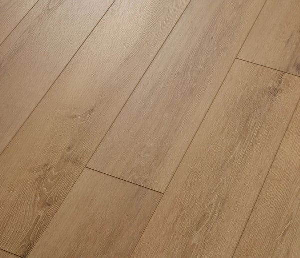 COREtec Authentics 1200 Vinylboden in Regina-Design, braune Holzoptik, 4V Fugen, langlebiges Vinylbodenmaterial.
