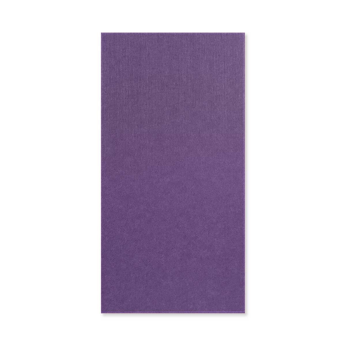 Jangal modular Wandpaneel Plum Purple aus PET-Filz mit abgeschrägtem Rand, Maße 52 x 104 cm, moderne Wanddekoration in Lila
