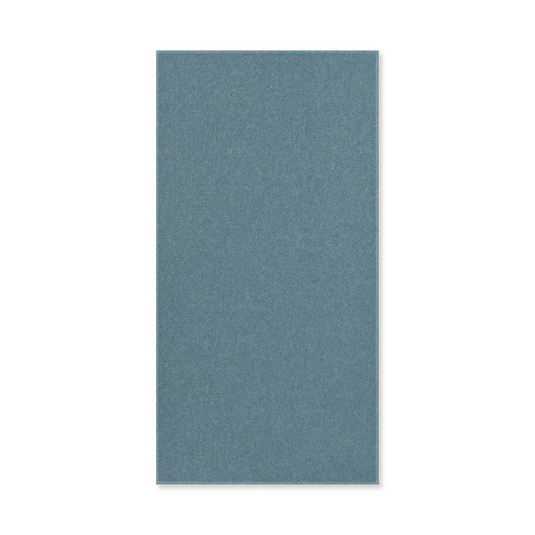 Jangal Wandpaneel Modular Wall Ice Blue aus PET-Filz, beidseitig bevelt, 52 x 104 cm, moderne Wanddekoration in Blau