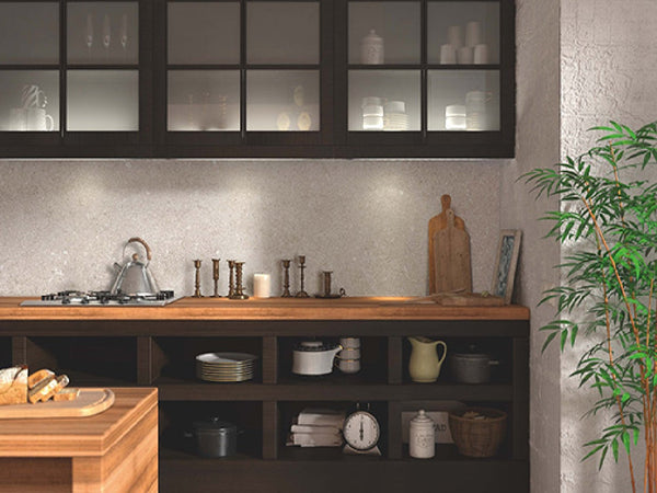 Ceramin Vinylboden Donna Oryx Weiß Fliese, PVC-freie Designfliese mit modernem weißen Muster, ideal für stilvolle Innenräume