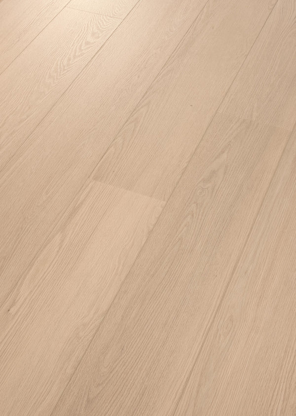 COREtec Vinylboden XL-END Bled 50 LVREXL 5152, geölte Oberfläche, geneigt aufgenommen, langlebiges Design, hochwertiges Vinyl.