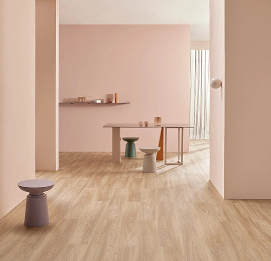 Vinylboden Forbo Allura Dryback 0,40 Natural Serene Eiche 63643, Klebevinyl, Nahaufnahme des Holzdesigns und Oberflächenstruktur