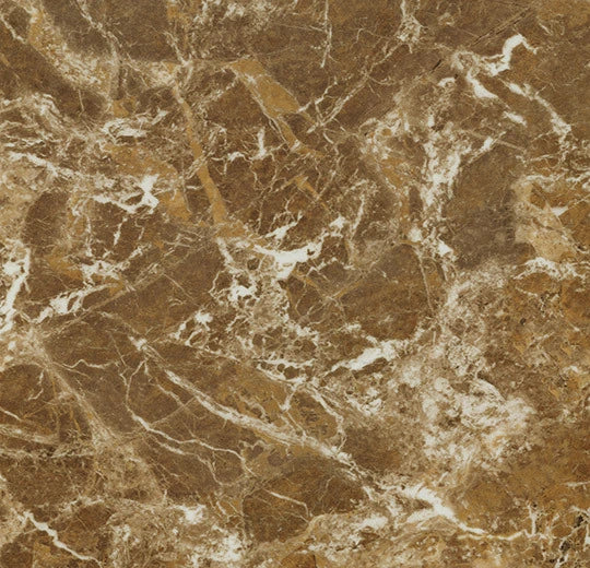 Vinylboden Forbo Allura Dryback 0,55 Ochre Marble 63682 in einem Raum, detailreiche Marmormuster, Klebevinyl, langlebig