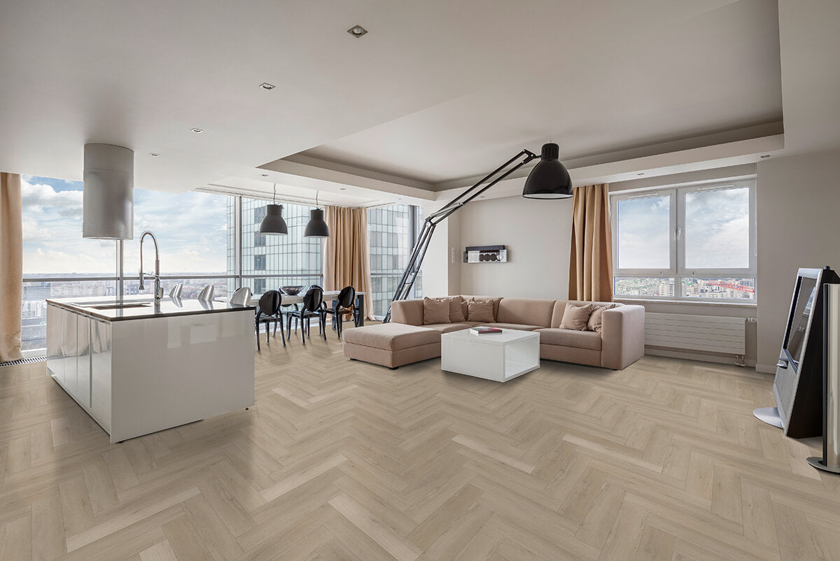 Vinylboden IPC Opal XS Fischgrät Eiche Amsterdam, Klebevinyl, detailreiche Holzmaserung und Fischgrätmuster, naturgetreu.