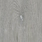 Vinylboden IPC Rubin XL Eiche seidengrau, Klebevinyl, mit Holzmaserung und seidigem Grau-Finish, detailreich sichtbar.