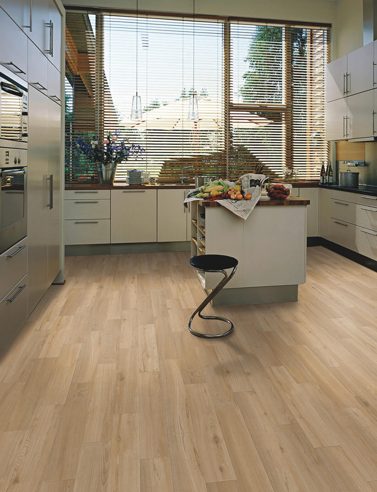 Vinylboden IPC Rubin XS Fischgrät Eiche natur, Klebevinyl, detailreiche Holzmaserung und natürliche Eichenoptik in Raumaufnahme
