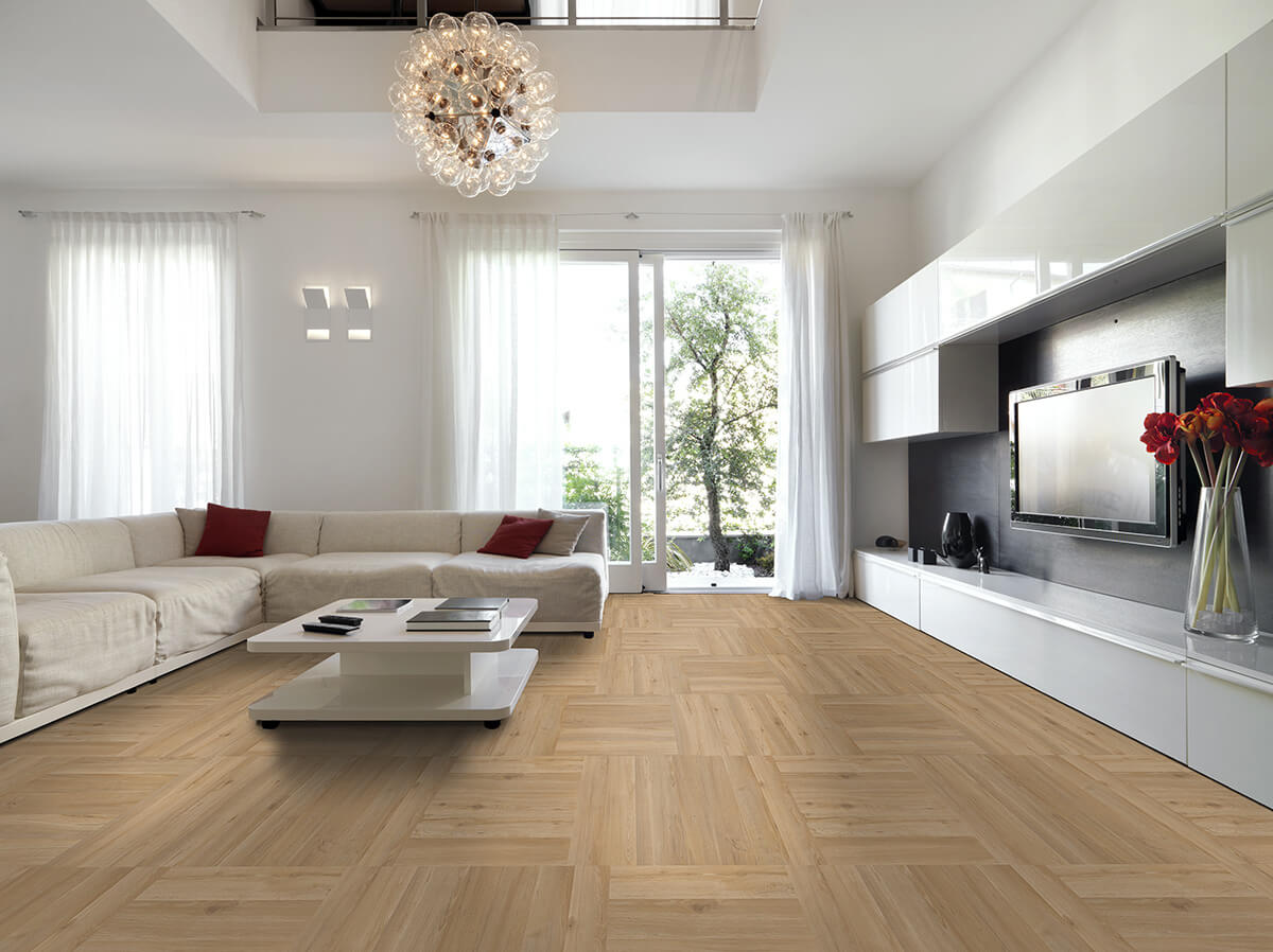 Heller IPC Rubin XS Fischgrät Vinylboden aus Eiche Natur, Klebevinyl, gezeigter Raum mit Holzdesign und Maserung