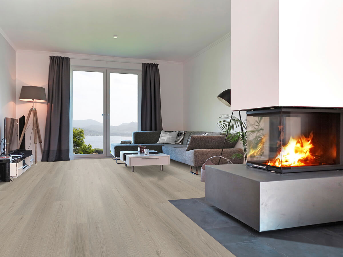 IPC PWK 0,30 Suhl Vinylboden aus Klebevinyl, detailreiche Oberfläche und strapazierfähiges Design, auf dem Boden liegend.