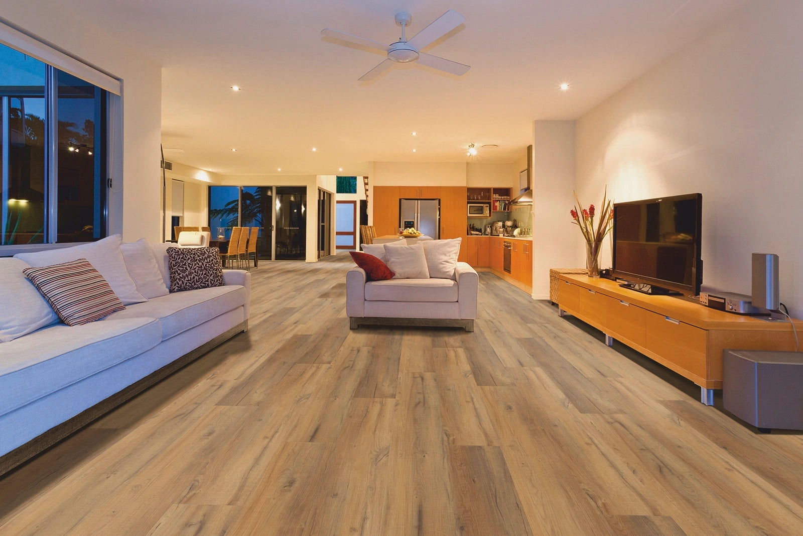 IPC Jade Design 707 Vinylboden aus Klebevinyl mit Jade-Muster, zeigt die texturierte Oberfläche und Farbgestaltung des Bodenbelags