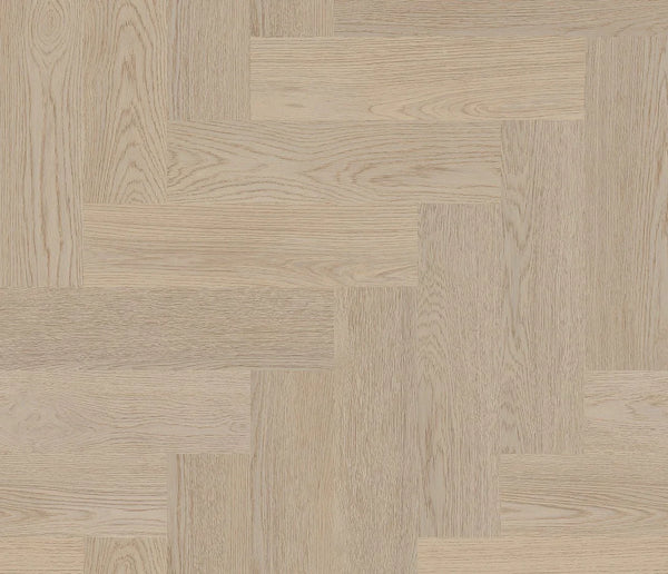 Vinylboden COREtec Naturals Herringbone Aurora mit Echtholzoptik, helles Hahnentreppen-Design, langlebig und stilvoll.