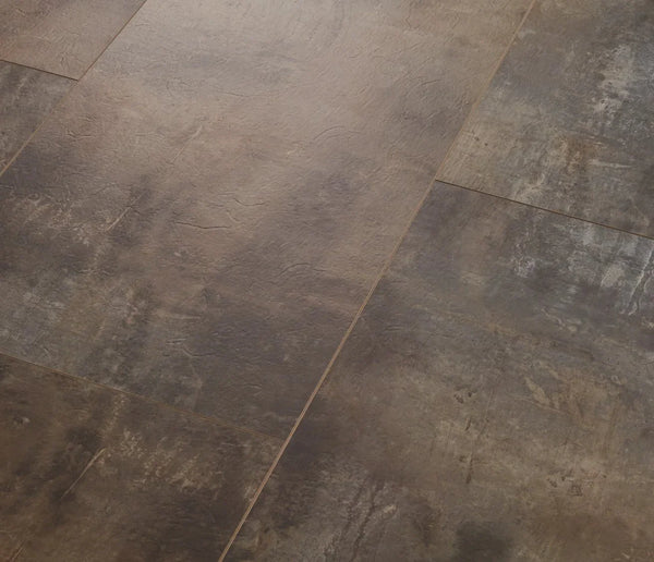 COREtec Naturals Tile+ Jura Vinylboden, rechteckige Fliesen in natürlichem Holzdesign, braun und beige Farbtöne, realistische Holzmaserung