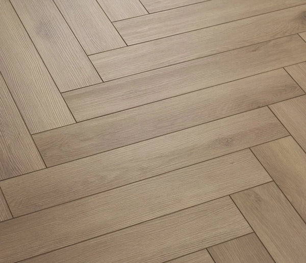 COREtec Naturals Herringbone Meadow Vinylboden, strukturierte Oberfläche, helles Holzdesign, langlebige Vinylbodenoptik, Meadow3.jpg