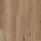 Heller Vinylboden von COREtec ProPlus 1500+ Metropol, mit Holzmaserung und glatter Oberfläche, in Raumaufnahme gezeigt