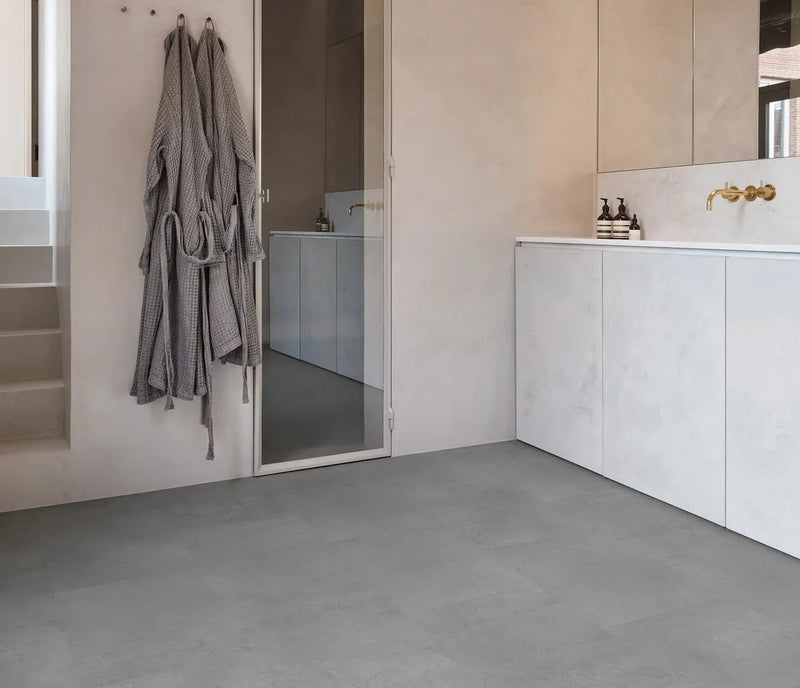 COREtec® The Essentials Tile Polished Concrete 95 – 50 LVT 1695