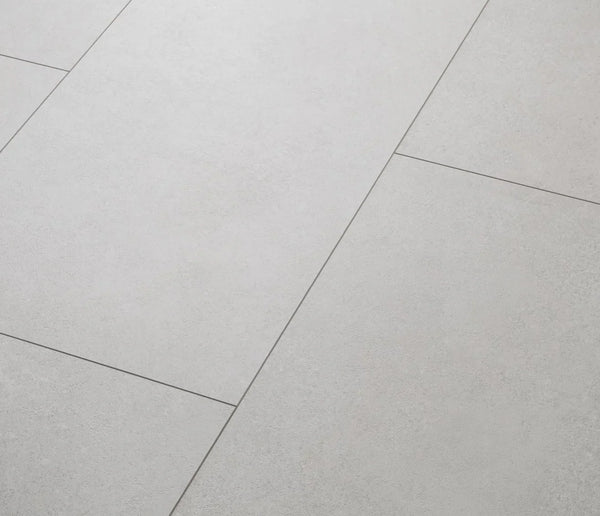 Vinylboden COREtec Ceratouch B-Series Teneguia 0190B in Holzoptik, detailreiche Textur und natürliche Maserung sichtbar