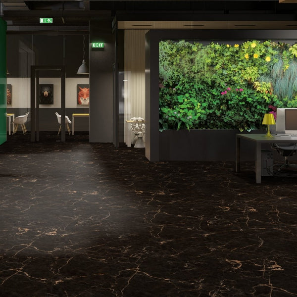 Gerflor Creation 55 Sahara Noir Vinylboden, dunkler Klebevinyl mit eleganter schwarzer Marmoroptik, langlebig und pflegeleicht