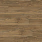 Moduléo Roots 55 Vinylboden in English Walnut, mit Klebevinyl, zeigt die realistische Holzoptik und langlebige Oberfläche.