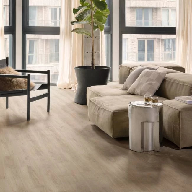 Moduleo Vinylboden LayRed 55 Blackjack Oak mit Trittschalldämmung, dunkles Eichen-Design, Klick-Vinyl für Wohnräume