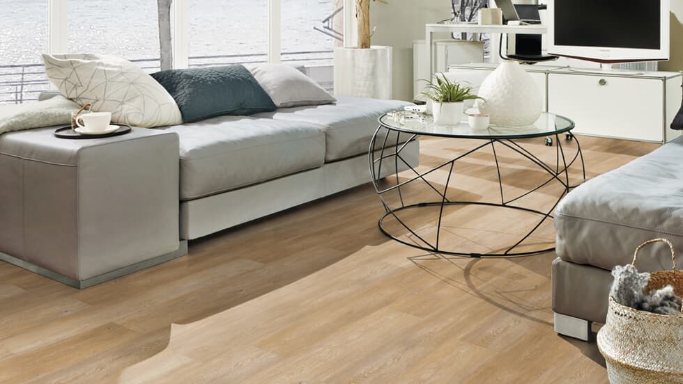 Vinylboden Project Floors floors@home PW 1250 als Klebevinyl, blick auf den strapazierfähigen, modernen Bodenbelag in Wohnräumen