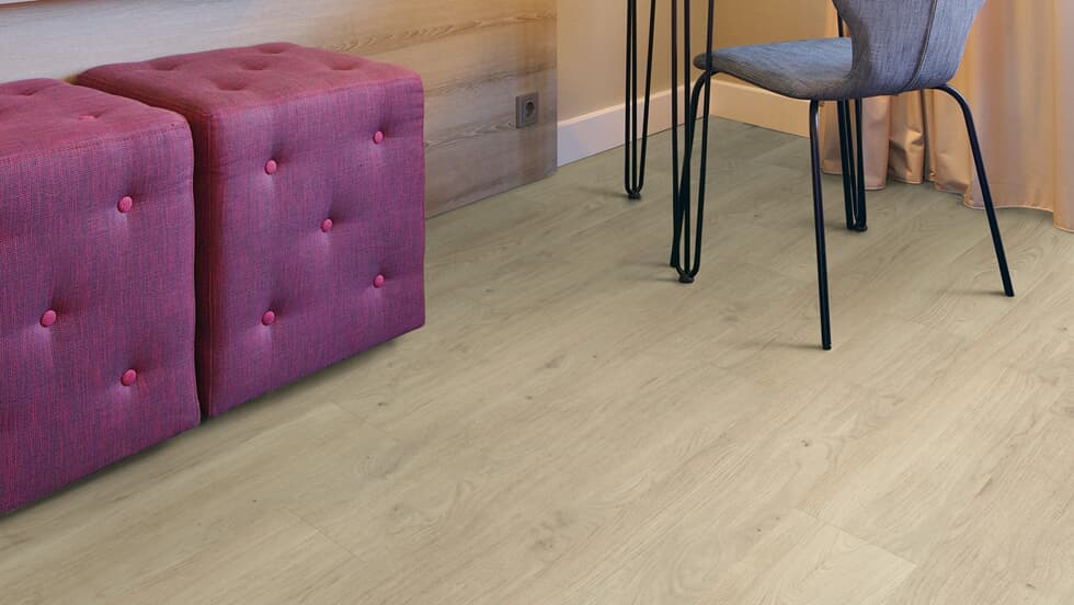 Vinylboden Project Floors floors@home PW 1270, Klebevinyl in Holzoptik, detailreiche Textur, geeignet für moderne Räume.