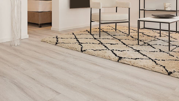 Vinylboden Project Floors floors@home PW 3200, Klebevinyl, helles Holzdesign, moderne Bodenbelagsoptik in Wohnraum