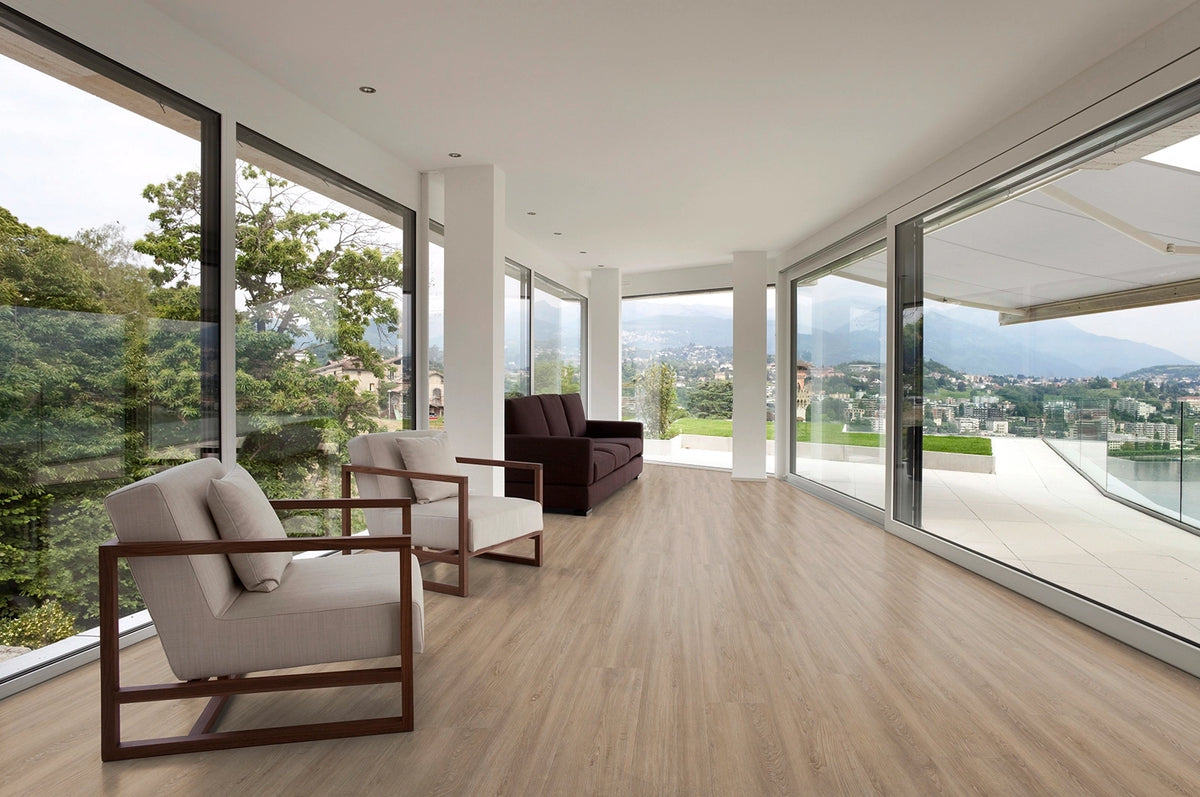 IPC Jade Design 704, im Raum verlegt