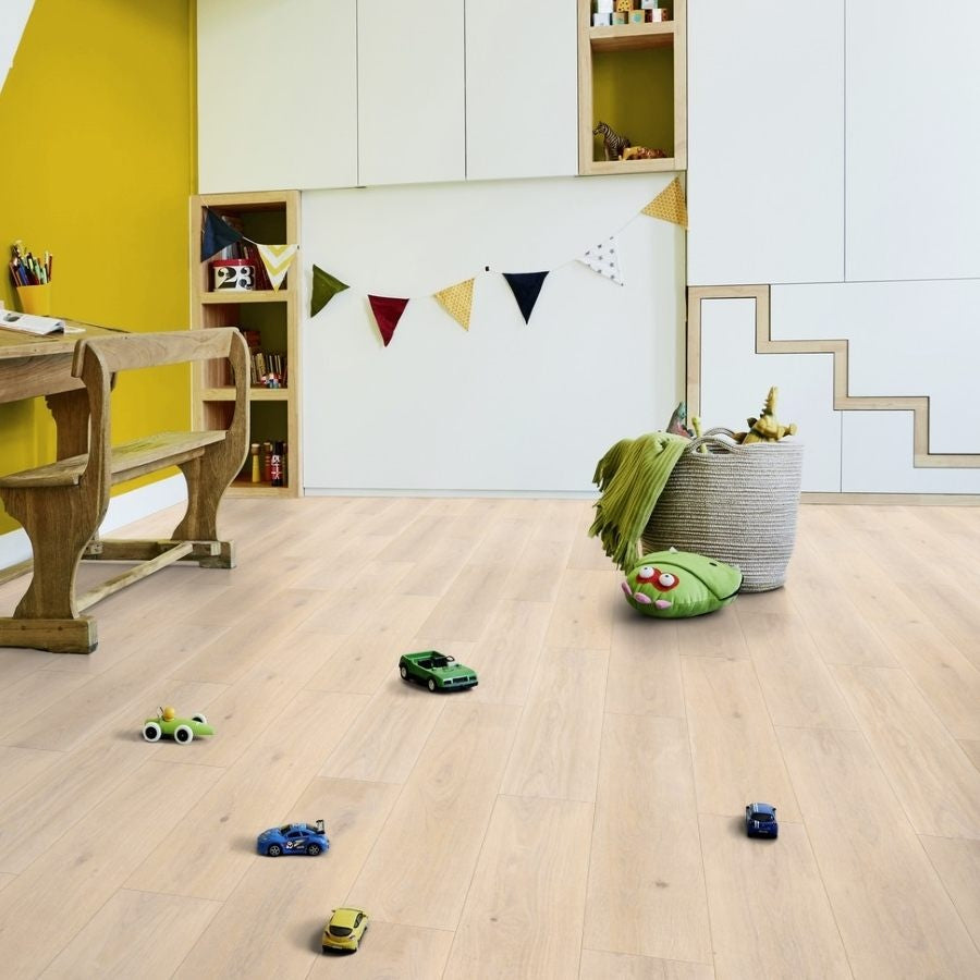 Tarkett iD Inspiration 55 Authentics Highland Oak Cream Vinylboden, Klebevinyl mit hellbraunem Eichen-Design, authentisches Holzmuster