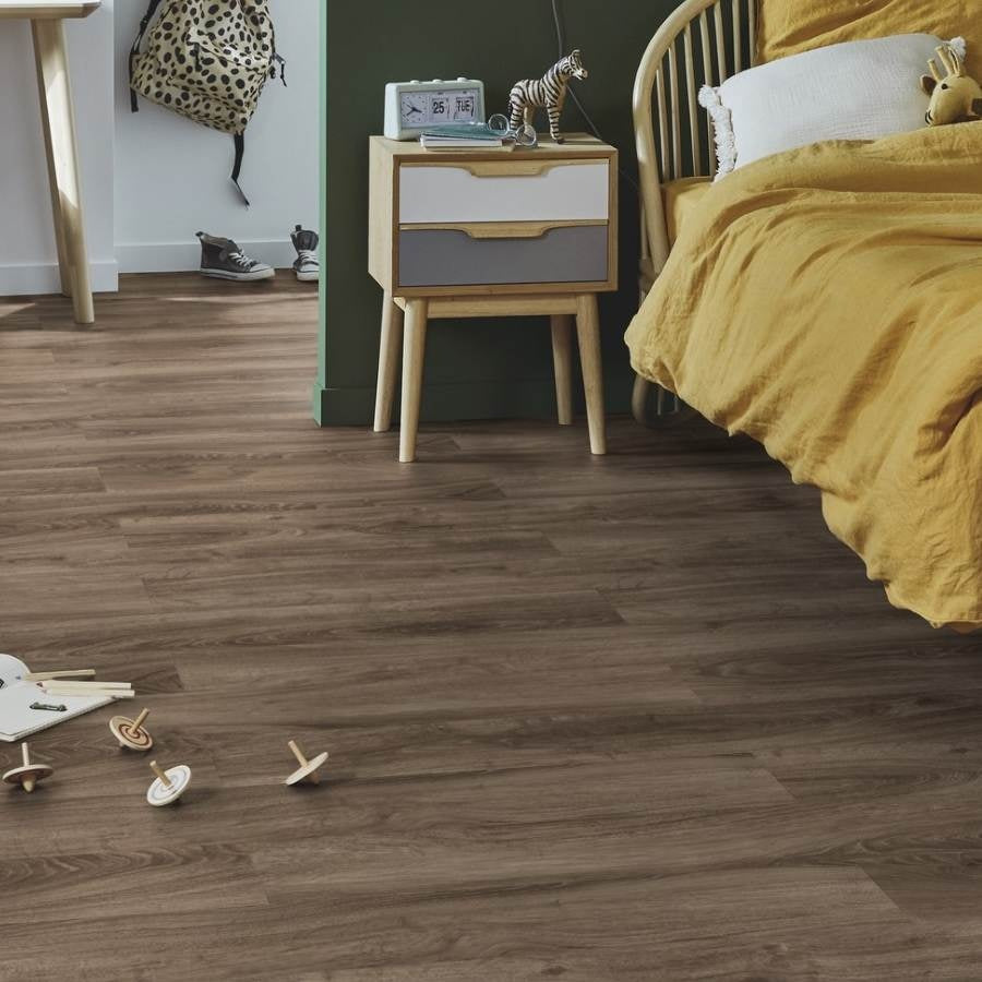 Vinylboden Tarkett iD Inspiration 55 Classics Eichenholz braun, Klebevinyl, detailreiche Holzmaserung, langlebiges Bodenbelag.
