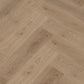 CHECK One Altenwald Eiche, Klickvinyl in Holzoptik und Fischgrätmuster
