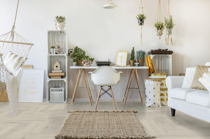 CHECK One Mühlenfeld Chêne 2492H, vinyle clic à chevrons avec sous-couche acoustique